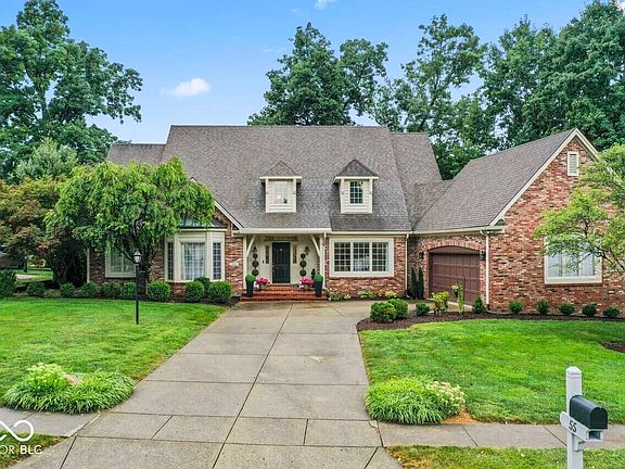 5th image of 55 Ashbourne Cir