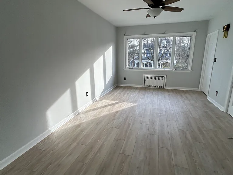 103 E Pleasant Ave #2 — Photo 3