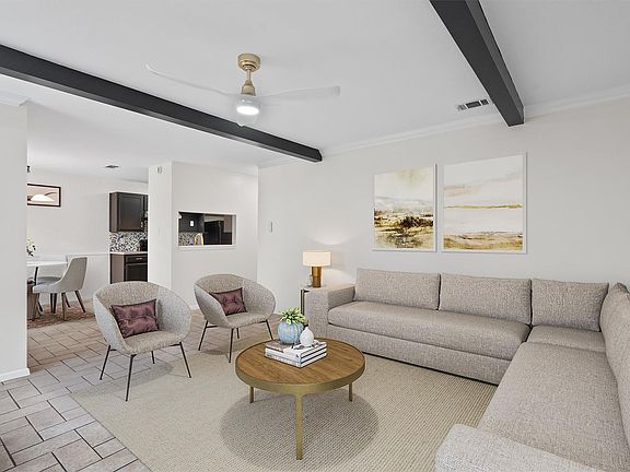 2nd image of 2907 Pearl St APT 102