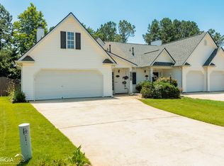 250 Courtyard Dr, Newnan, GA 30265