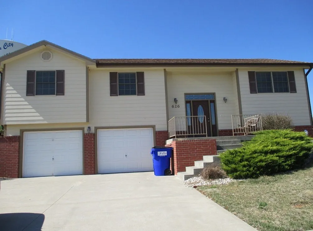 Great Corner Lot — Photo 1