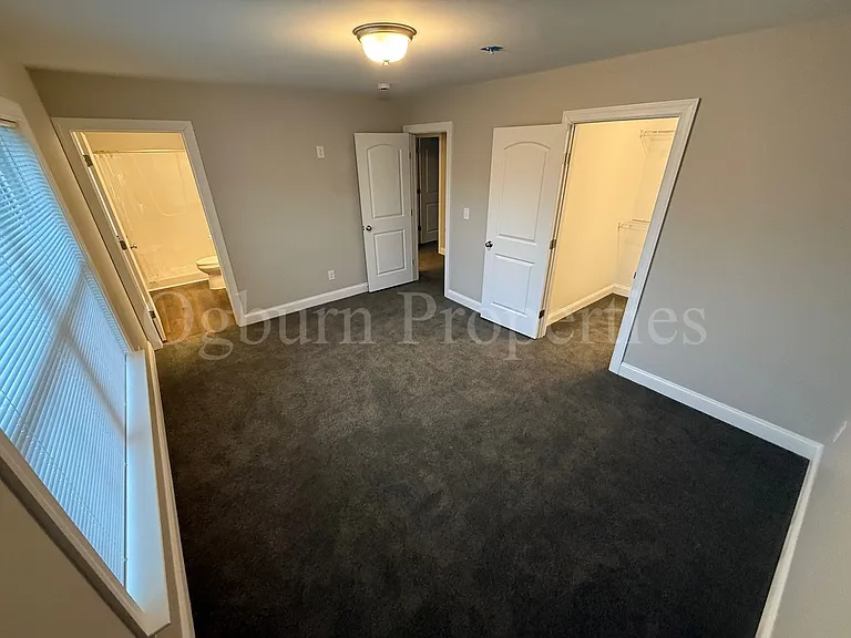 500 N Dunleith Ave — Photo 9