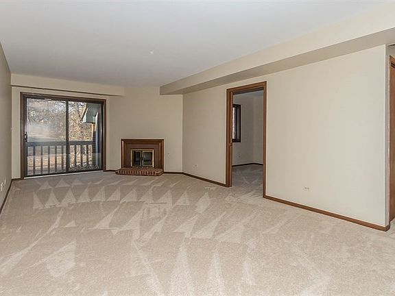 3rd image of 1877 Portsmouth Dr #5D