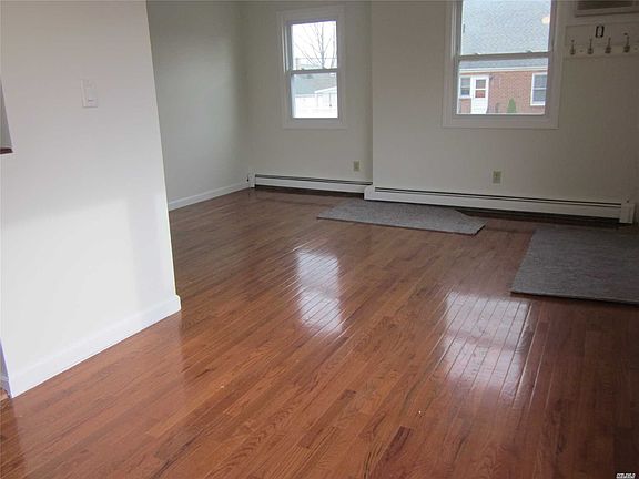 3rd image of 500 Central Blvd