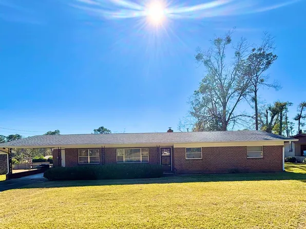 1401 Eleanor Dr, Tallahassee, FL 32301