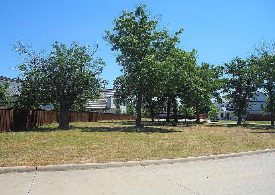 1st image of 148 Summersby Ln