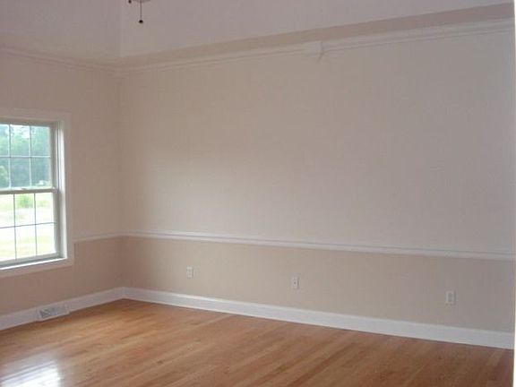 3rd image of 130 Virginia Pl