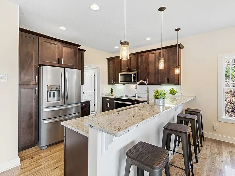 149 Kirkwood Dr — Photo 13