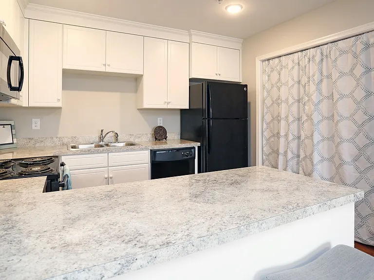 2100 Sapphire Rd — Photo 8