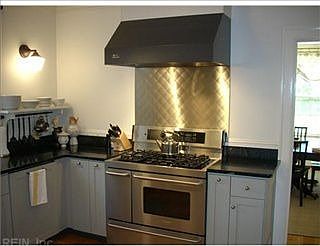 5th image of 1010 Maryland Ave