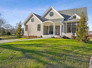 7 Egret Rd, Mystic, CT 06355