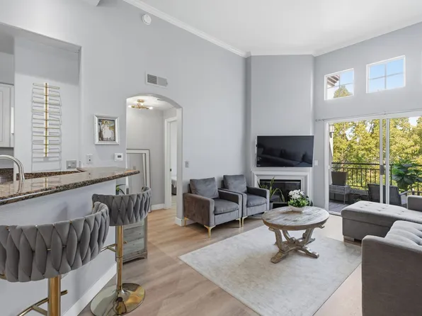 4155 Executive Dr, La Jolla, CA