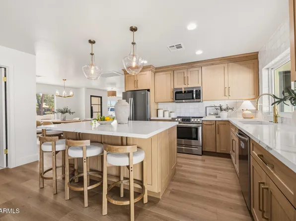4948 E CORRINE Drive, Scottsdale, AZ 85254