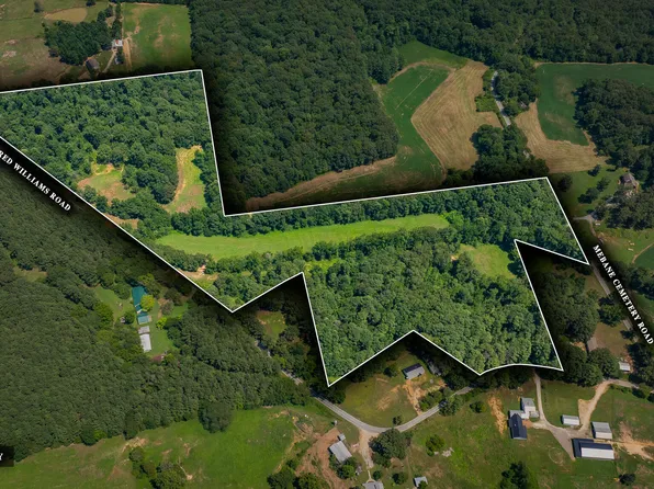 1060 Red Williams Rd, Huntingdon, TN 38344