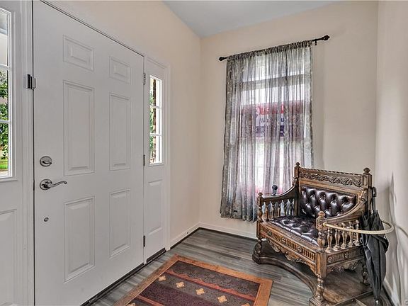 3rd image of 3900 Liesfeld Pl