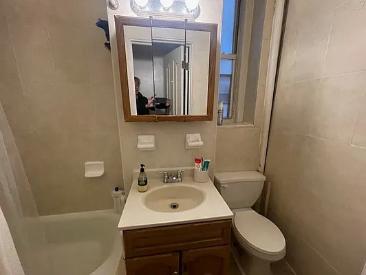 Rented by K & O Realty Associates Inc. | media 40