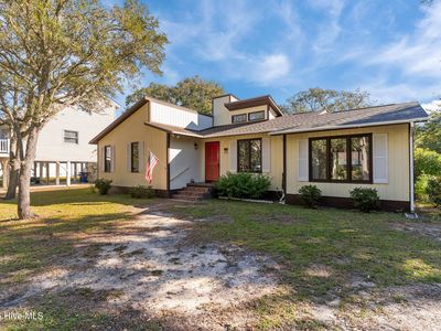 112 SE 78th Street, Oak Island, NC, 28465