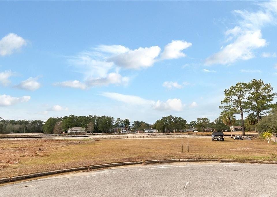 1st image of 0 Saint Andrews Dr E