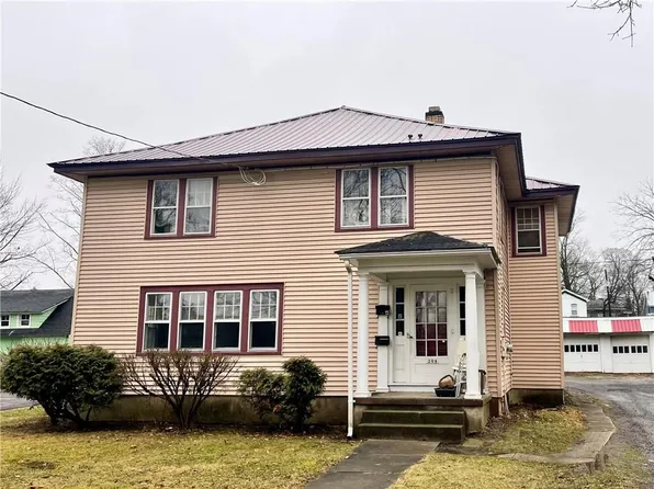 209 E Miller St, Newark, NY 14513