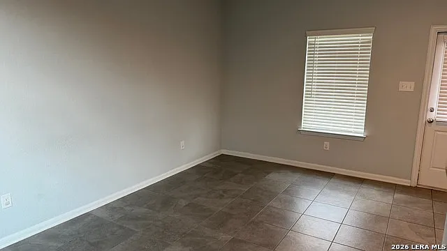 9243 Grand Western — Photo 6