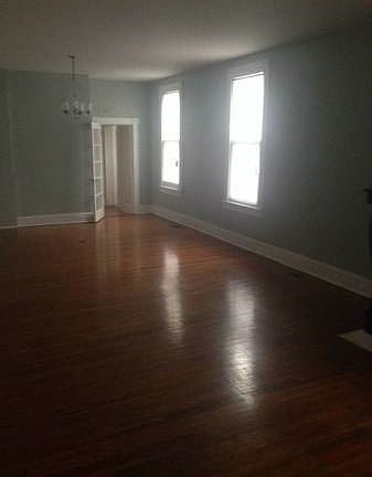5th image of 3612 Hawthorne Ave