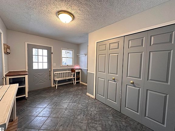 5th image of 6390 Sugar Maple Ln