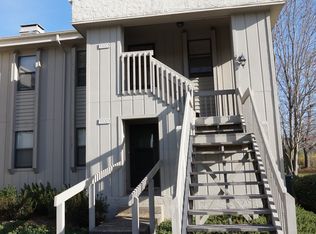 2306 Abbey Cir, Asheville, NC 28805