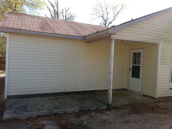 2nd image of 6055 Savannah Dr