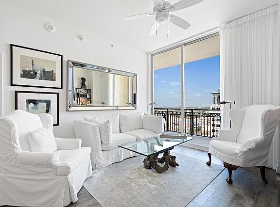 3rd image of 550 Okeechobee Blvd Ph M08