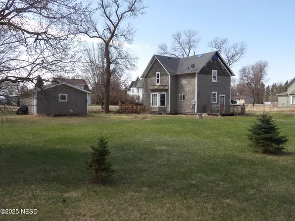 36 W Williams St, Hazel, SD 57242