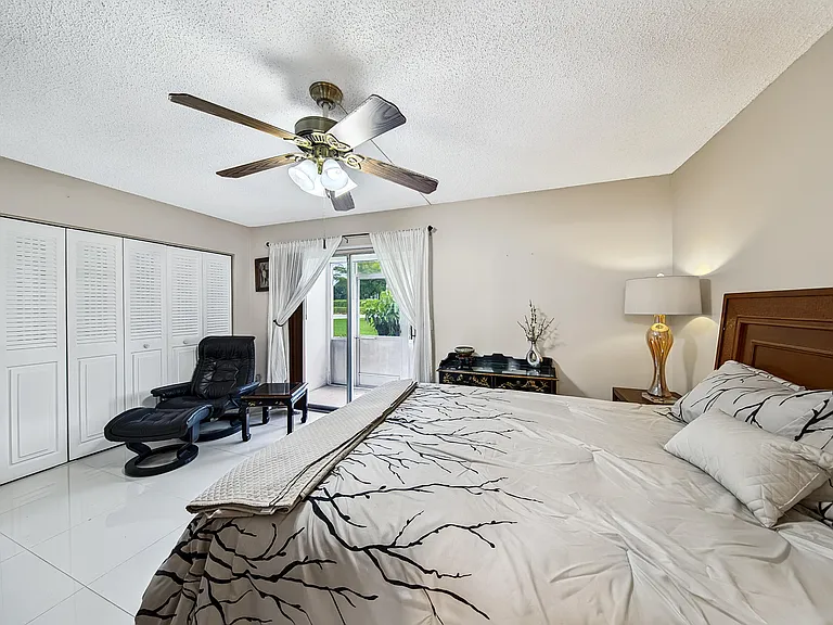 96 Fanshaw Way #C — Photo 19