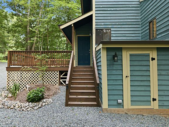 2nd image of 612 Cedar Brook Way