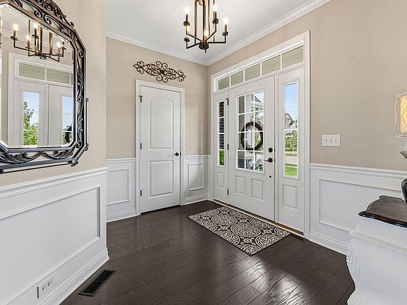 5th image of 580 Duroc Dr
