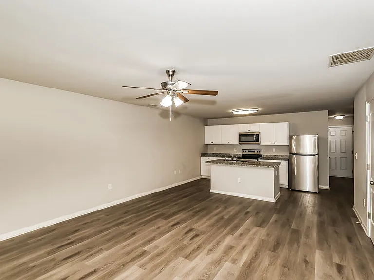 2569 Wood Bend Ln — Photo 7