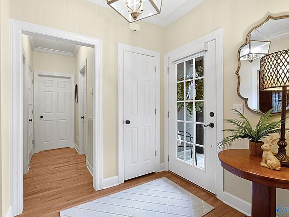 4th image of 162 Ridgewood Cir