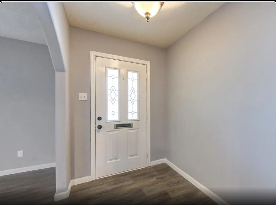 4 bed, 1964 sqft, $2,500 — Photo 4