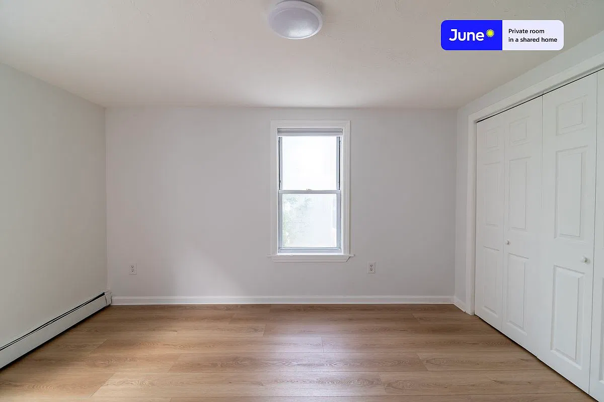 83 Winter St — Photo 4