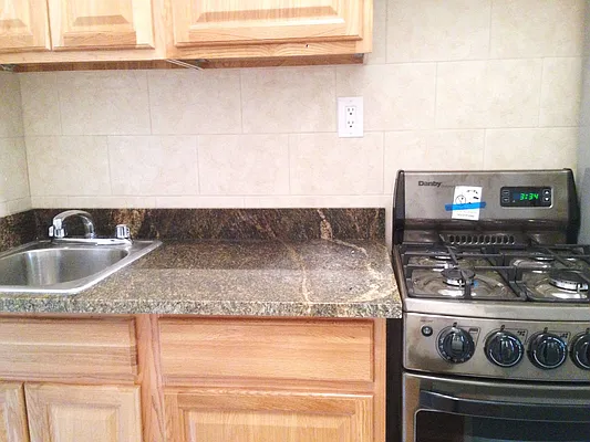 Rented by Paley Management | media 21