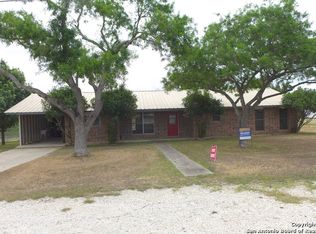 25 Us Highway 87, Comfort, TX 78013