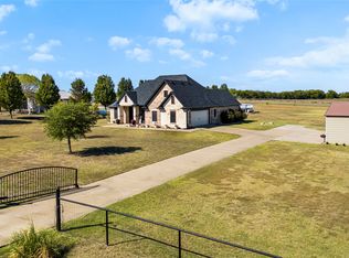 2727 Enloe Rd, Howe, TX 75459