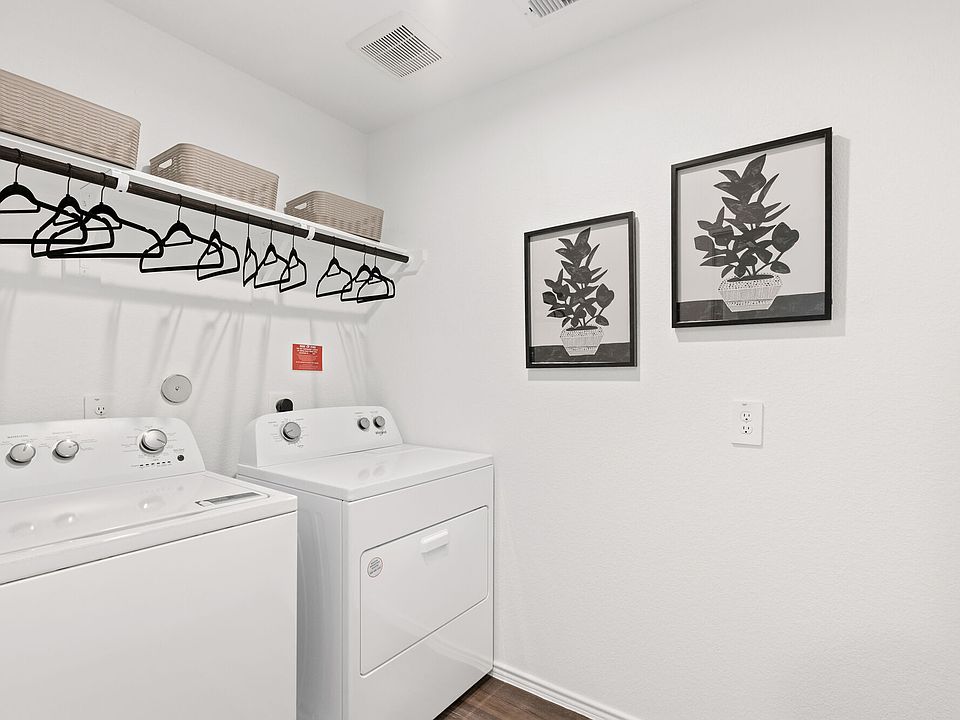 1st image of 3710 Mirabeau Dr