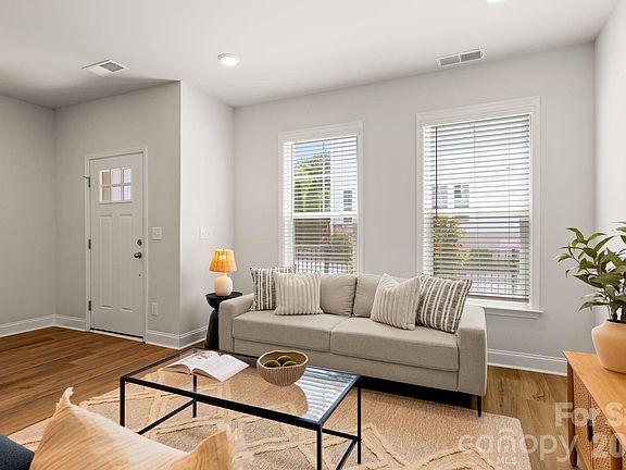 5th image of 5012 Calvine Mill Way