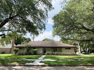 6002 Cerritos Dr, Houston, TX 77035