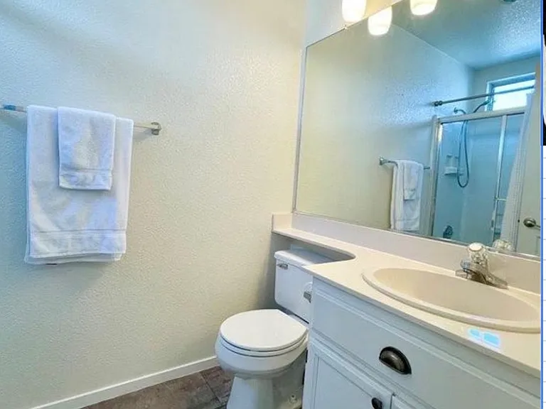 635 Condor Ct — Photo 13