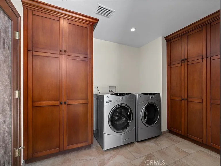 963 E Meda Ave — Photo 38
