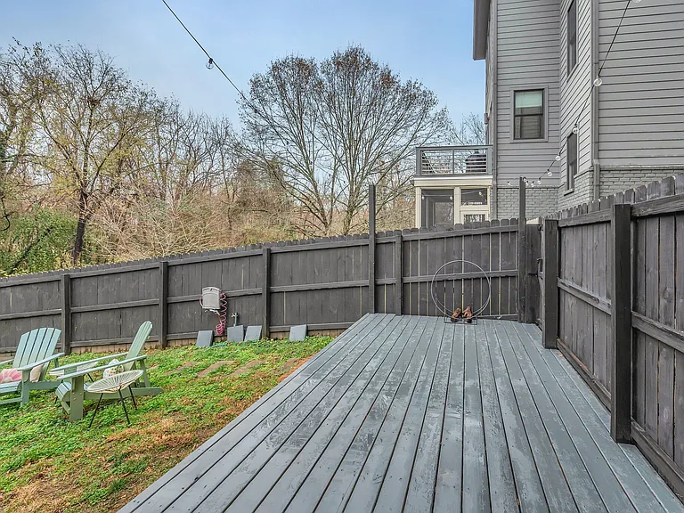 807B Porter Rd — Photo 20