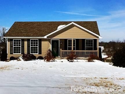 1st image of 19 Watkins Glen Way