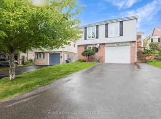 128 Macatee Pl, Cambridge, ON N1R 6Z8