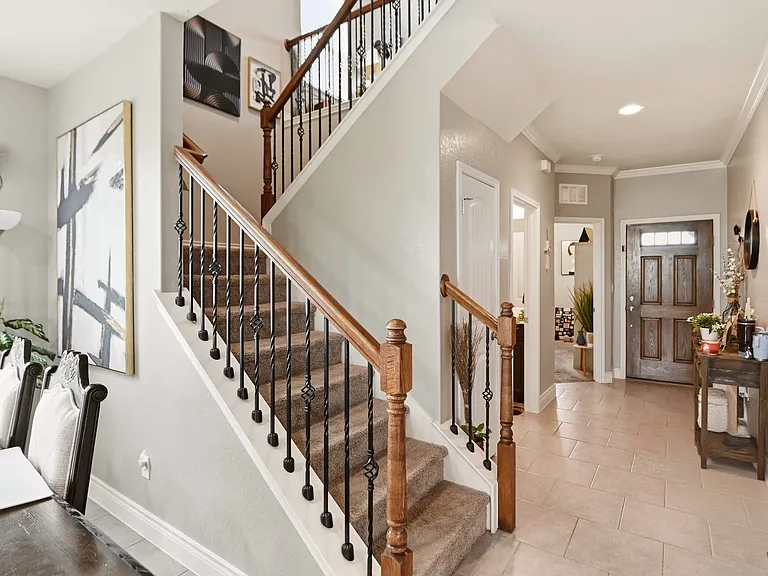 6813 Concho Crk — Photo 9