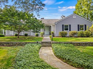 1 Boulder Dr, Old Saybrook, CT 06475